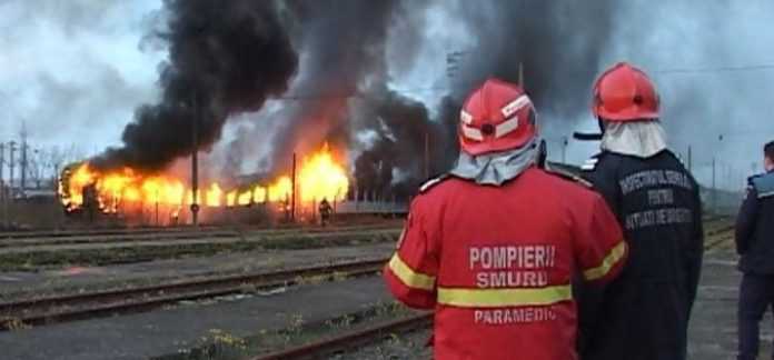 incendiu la Târgu Mureș incendiu la locomotiva degajare de fum la o locomotivă incendiu la locomotiva incendiu în Depoul Brașov