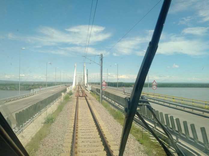 noi poduri peste Dunăre modernizarea liniei Craiova-Calafat modernizarea căii ferate Craiova-Calafat primul tren internațional viteza de circulație CFR Podul Calafat-Vidin