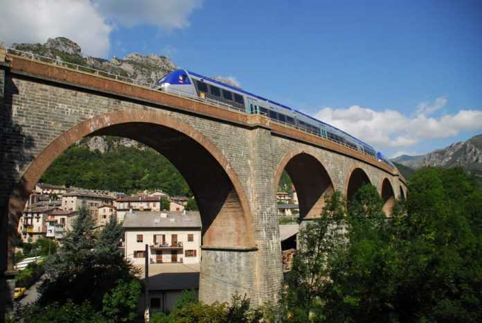 Trenul Minunilor din Sudul Franței