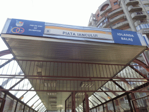metroul oprit de Oprescu metrou Eroilor - Piața Iancului