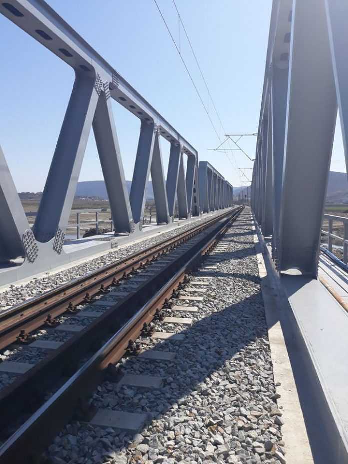 calea ferată Timișoara-Voiteni vopsirea podurilor de cale ferată