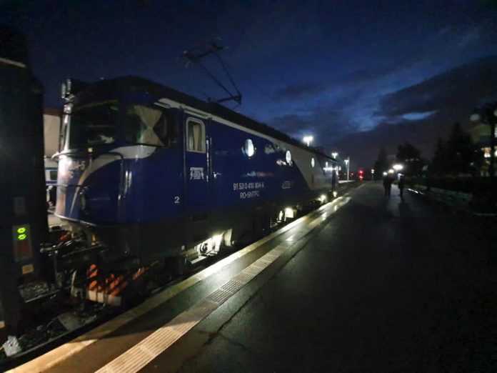 trenul Tomis Expres vagoane suplimentare de Sărbători Trenul Tomis Expres