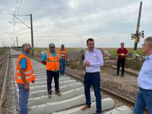 Modernizarea căii ferate Buzău-Făurei Retrospectiva feroviară 2021 licitația pentru Cluj-Oradea Cătălin Drulă a demisionat Cătălin Drulă pe șantierul feroviar Buzău-Făurei
