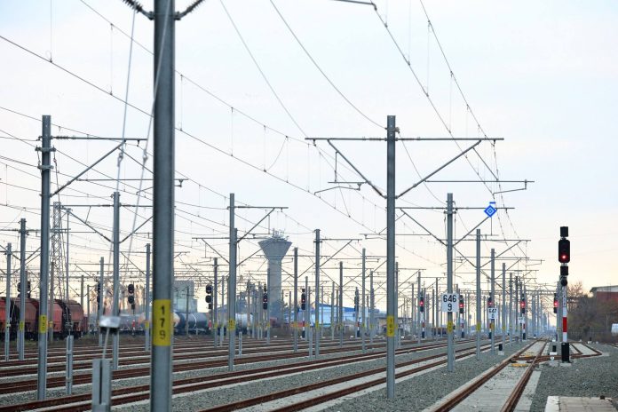 licitația CFR SA pentru redresoare redresoare pentru CFR SA calea ferată Cluj-Oradea-Episcopia Bihor Electrificare CFR cumpără energie energie electrică CFR majorare de capital la Electrificare CFR