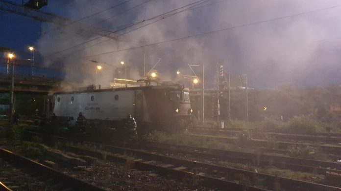 incendiul de la Ploiești Sud incendiu la locomotivă
